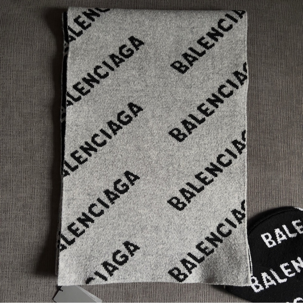 BALENCIAGA ALLOVER LOGO SCARF GREY/BLACK